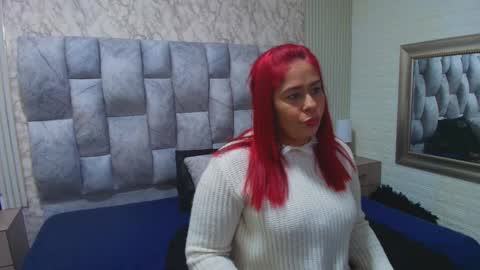 sofia gutierrez   online show from 09/19/25, 02:57