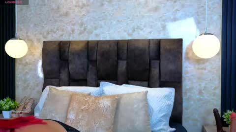 Snapshot of sofia_gutierrez_x chatting on 06/23/26, 03:04 sofia_gutierrez_x online show from 06/23/26, 03:04