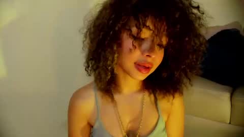 S O F I A  online show from 05/28/26, 12:08