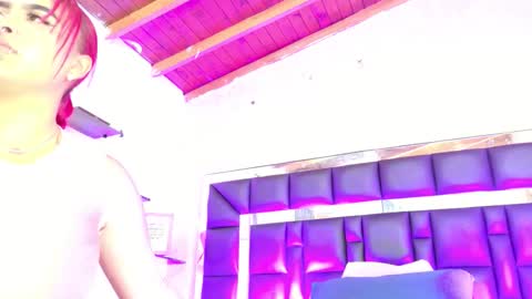 Snapshot of sofia_martinn chatting on 10/28/25, 02:59 Sofia online show from 10/28/25, 02:59