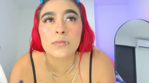 Snapshot of sofia_martinn chatting on 11/21/25, 03:05 Sofia online show from 11/21/25, 03:05