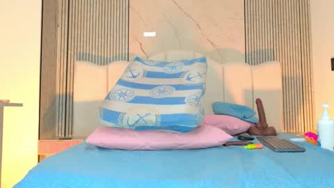 Snapshot of sofia_martinn chatting on 03/16/26, 05:44 Sofia online show from 03/16/26, 05:44