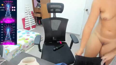 sofia_new online show from 01/02/25, 06:29