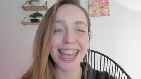     online show from 01/09/25, 02:43