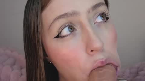     online show from 10/09/25, 03:48