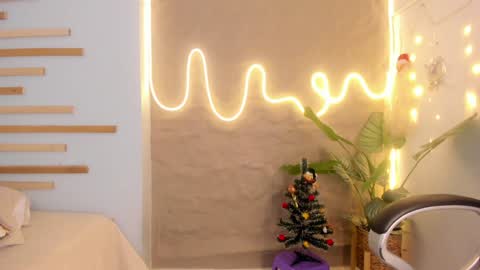 SOFIA online show from 12/15/24, 05:10