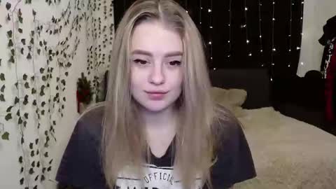 Snapshot of sofia_rosemary chatting on 01/28/25, 11:49 sofia_rosemary online show from 01/28/25, 11:49