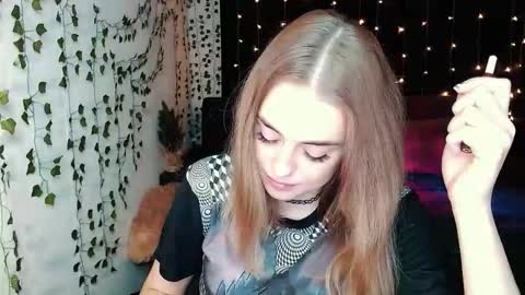 Snapshot of sofia_rosemary chatting on 10/17/25, 01:35 sofia_rosemary online show from 10/17/25, 01:35