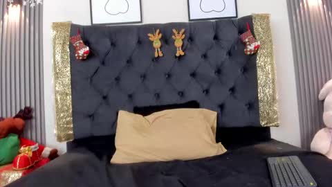 sofi online show from 12/01/25, 12:32