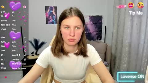 Snapshot of sofia_smilee chatting on 03/06/26, 02:02 Sofia online show from 03/06/26, 02:02