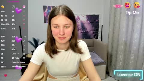 Snapshot of sofia_smilee chatting on 03/17/26, 01:47 Sofia online show from 03/17/26, 01:47