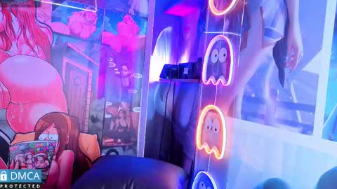 Sofia Sstone online show from 12/15/25, 11:03