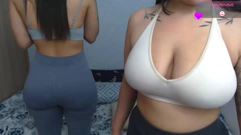 Snapshot of sofia_stonee1 chatting on 10/25/25, 05:40 kanella  valery online show from 10/25/25, 05:40