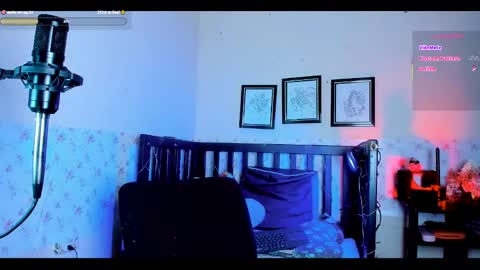 Snapshot of sofia_tabares chatting on 02/12/25, 01:30 Demi Sofia online show from 02/12/25, 01:30