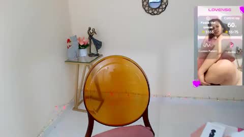 Snapshot of sofia_valeriaa chatting on 02/13/25, 09:38 sofia online show from 02/13/25, 09:38