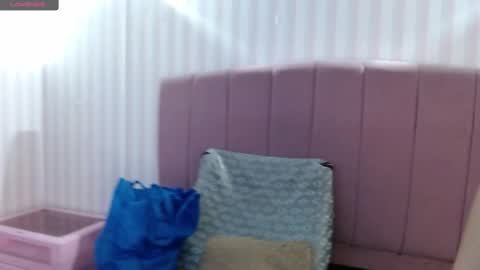 Sofa online show from 02/27/25, 12:02