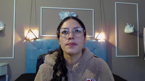 Sofa online show from 11/06/25, 11:33