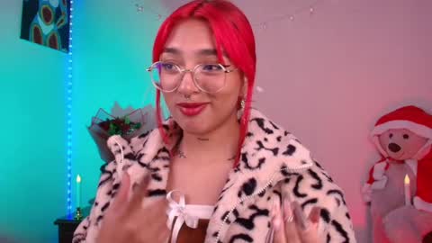 Snapshot of sofiaafoxx chatting on 12/11/24, 01:26 Sofia online show from 12/11/24, 01:26