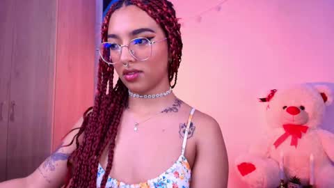 Snapshot of sofiaafoxx chatting on 02/11/25, 06:40 Sofia online show from 02/11/25, 06:40