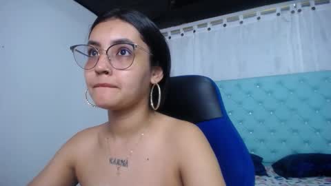 Sofia online show from 10/24/25, 12:34