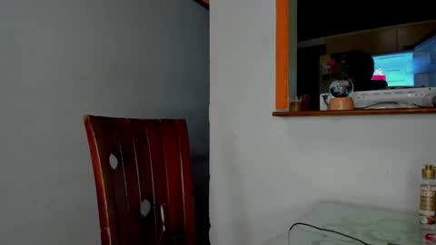 sofiacruz16 online show from 09/12/25, 05:46