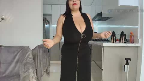 Snapshot of sofiadamon chatting on 09/22/25, 07:38 Sofa Damon SCORE Girl online show from 09/22/25, 07:38