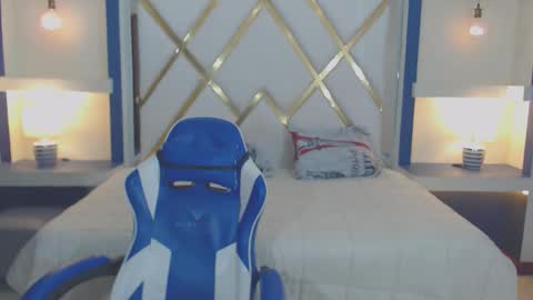 Snapshot of sofiadavis_23 chatting on 01/19/26, 01:04 SOFIA online show from 01/19/26, 01:04