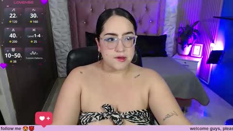 Snapshot of sofiadavis_23 chatting on 02/20/26, 01:55 SOFIA online show from 02/20/26, 01:55