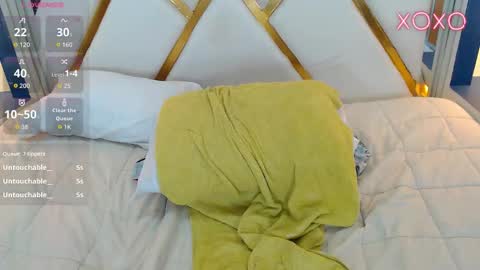 Snapshot of sofiadavis_23 chatting on 03/11/26, 04:13 SOFIA online show from 03/11/26, 04:13