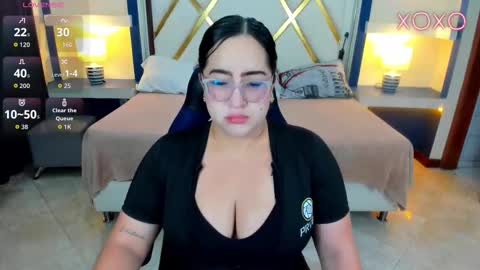 Snapshot of sofiadavis_23 chatting on 03/14/26, 12:54 SOFIA online show from 03/14/26, 12:54