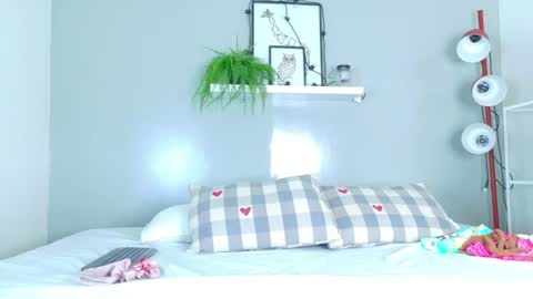 SOFIA DIAMOND  online show from 06/30/26, 07:26