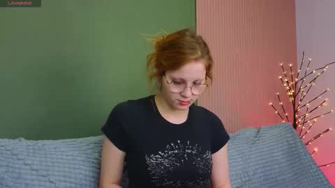 Sohia online show from 12/18/25, 04:18