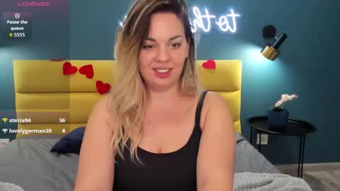 Snapshot of sofiafabulous chatting on 02/27/26, 01:55 Sofia online show from 02/27/26, 01:55