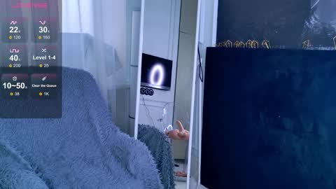 Sofia online show from 04/08/26, 07:19