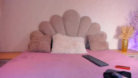 Snapshot of sofiagomez_1 chatting on 05/25/26, 07:09 SOFI online show from 05/25/26, 07:09