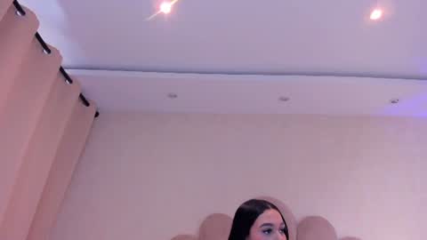 Snapshot of sofiagomez_1 chatting on 06/20/26, 06:00 SOFI online show from 06/20/26, 06:00