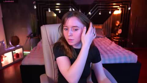 Snapshot of sofialuxuryy chatting on 03/11/26, 02:56 SofiaLuxuryy online show from 03/11/26, 02:56