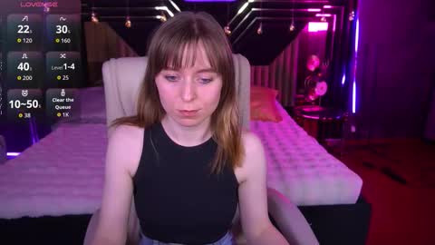 Snapshot of sofialuxuryy chatting on 03/19/26, 03:27 SofiaLuxuryy online show from 03/19/26, 03:27