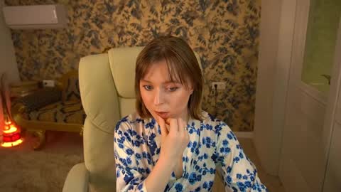 Snapshot of sofialuxuryy chatting on 04/04/26, 02:47 SofiaLuxuryy online show from 04/04/26, 02:47