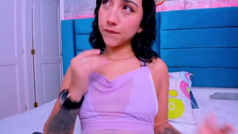 Sofia Miller  online show from 01/25/25, 06:12