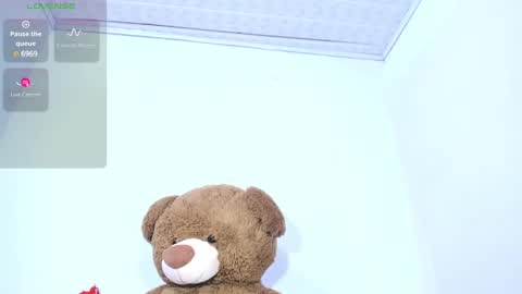 sofii milk online show from 12/26/24, 09:37