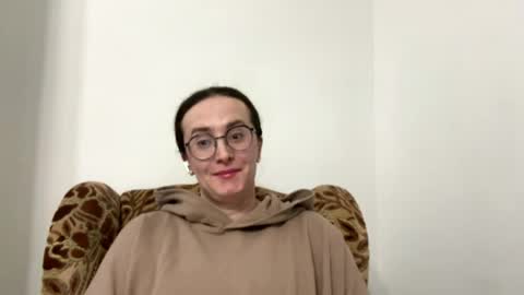 Snapshot of sofianicegirl chatting on 03/17/26, 04:43 Sofia online show from 03/17/26, 04:43