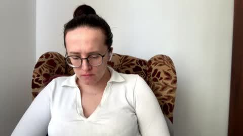 Snapshot of sofianicegirl chatting on 04/01/26, 01:23 Sofia online show from 04/01/26, 01:23