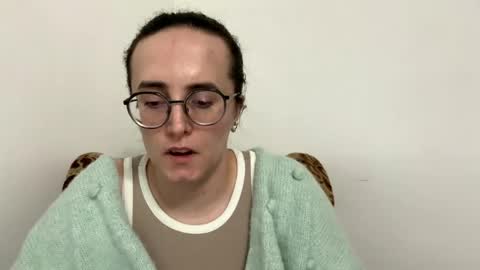 Snapshot of sofianicegirl chatting on 04/12/26, 05:18 Sofia online show from 04/12/26, 05:18