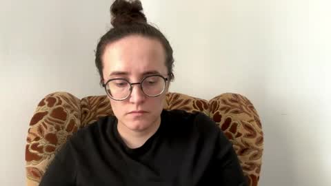 Snapshot of sofianicegirl chatting on 04/20/26, 02:20 Sofia online show from 04/20/26, 02:20