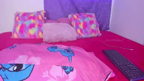 Snapshot of sofiaquiin15 chatting on 01/13/25, 11:38 Sofia online show from 01/13/25, 11:38