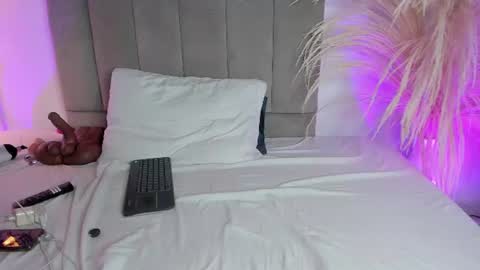 Snapshot of sofiavitali_ chatting on 07/01/26, 11:01 sofiavitali_ online show from 07/01/26, 11:01