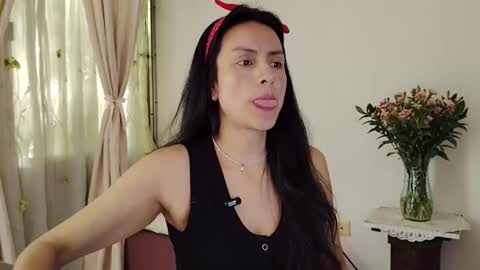 Sofi Bella online show from 02/07/26, 09:07