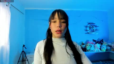 Snapshot of sofie_03 chatting on 04/15/26, 09:04 sofie_03 online show from 04/15/26, 09:04