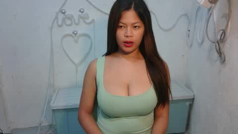 Snapshot of sofie_loorexx chatting on 05/09/26, 11:15 sofie_loorexx online show from 05/09/26, 11:15